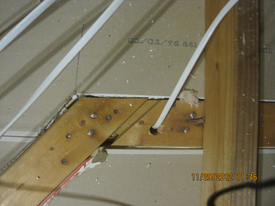 Unsealed Wall Plates & Electrical Holes